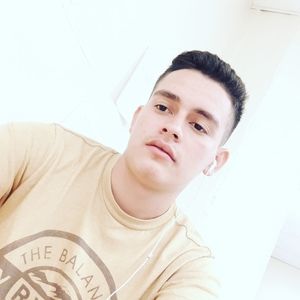 Meet your Posher, Carlos